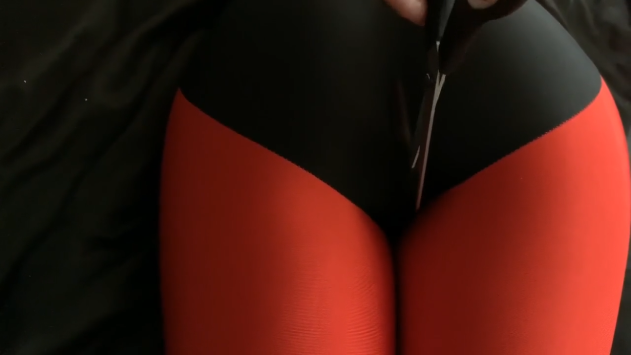 Violet’s Sensual Zentai and Spandex Adventure: Unleashing Desires